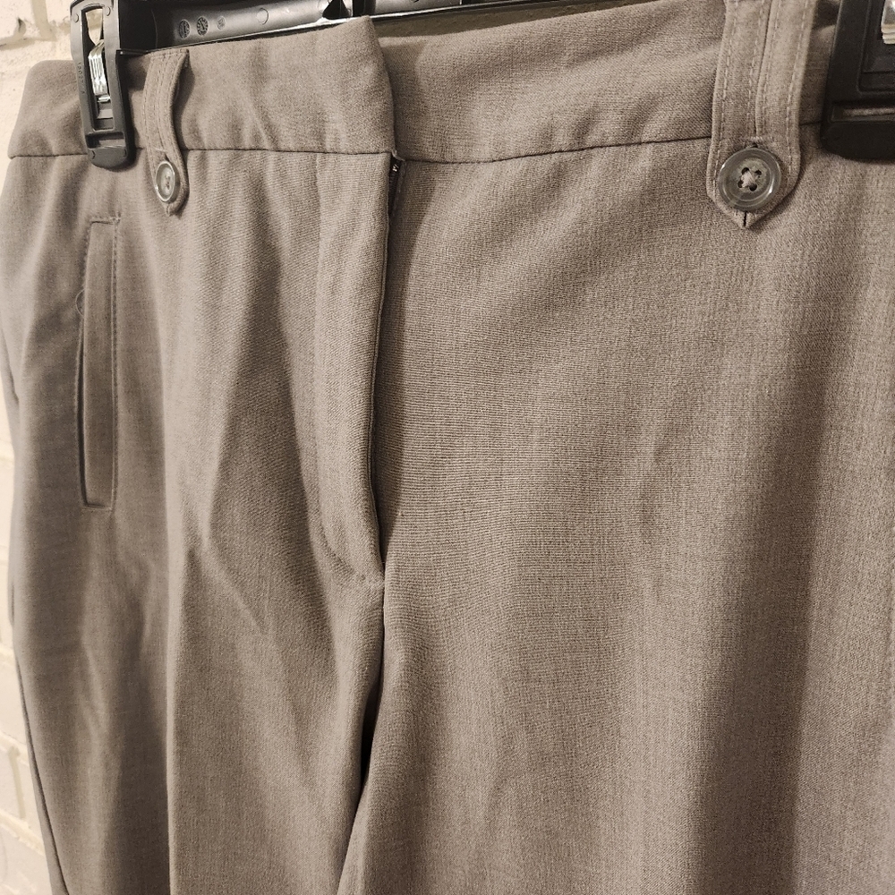 Studio Works Women's Gray Pants Size 10 - Picture 3 of 7